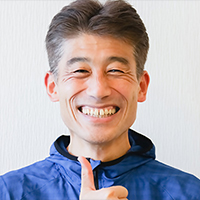 小島 成久 氏